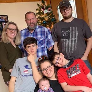 Meet your Posher, Marc